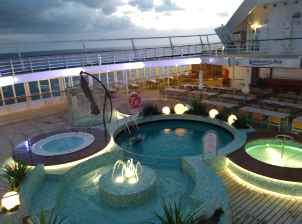 Pooldeck nach dem Umbau 2015