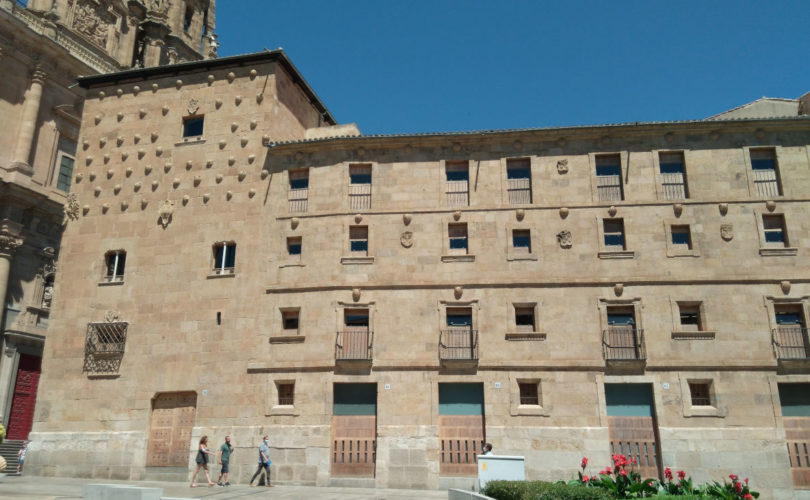 ausflug-salamanca-haus-der-Muscheln