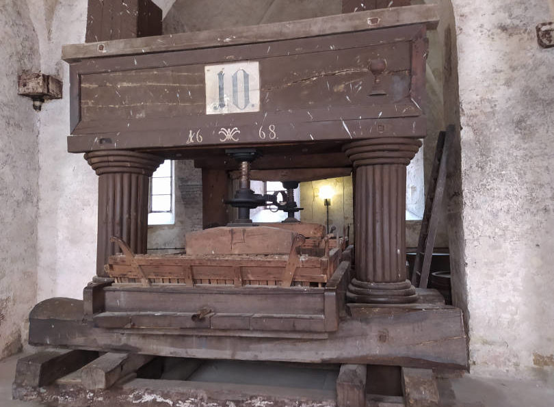 eberbach-weinpresse